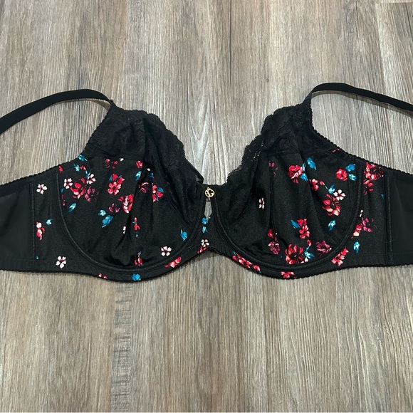 Ashley Graham Black Floral Lace Underwire Bra Size 44DD - Picture 3 of 10